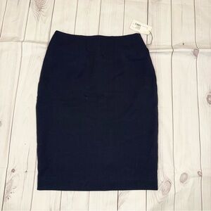 Dark Navy Women's Pencil Skirt - Size 4